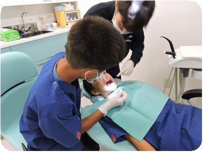 第７回歯医者さん体験教室を開催しました。